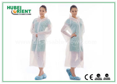 Waterproof Protective Disposable Medical Gowns / PE Hospital Gowns For Women